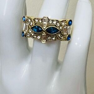 Heidi Daus 🆕 “Fine Line” Blue Size 9 Crystals Ring